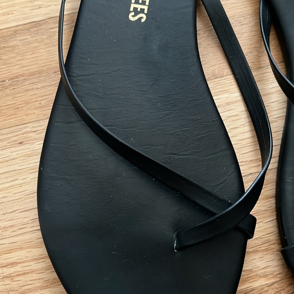 TKEES Riley - Picture 2 of 3